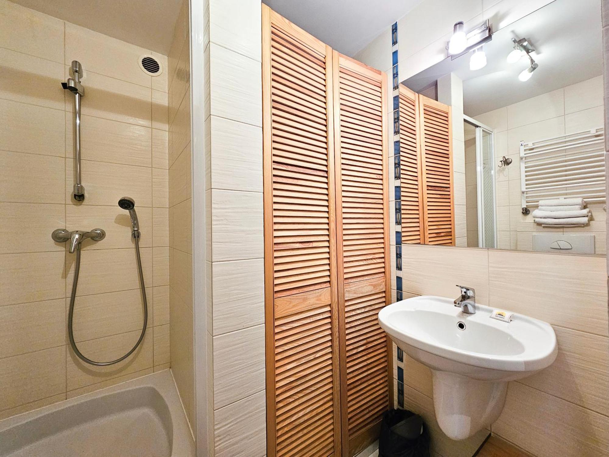 Visit Baltic - Rycerska Apartment Swinoujscie Bagian luar foto